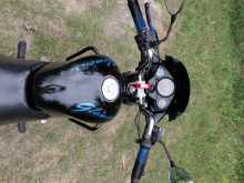 https://riyasewana.com/uploads/hero-honda-glamour-2120523213584.jpg