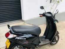 Hero Pleasure 2010 Motorbike