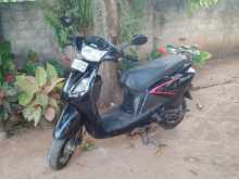 Hero-Honda Pleasure 2011 Motorbike