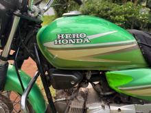 Hero-Honda Splendor 2006 Motorbike