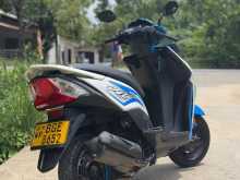 https://riyasewana.com/uploads/hero-honda-honda-dio-162152084872.jpg