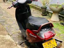 https://riyasewana.com/uploads/hero-honda-honda-pleasure-320123213764.jpg