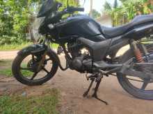 Hero-Honda Hunk 2011 Motorbike