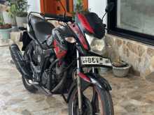 Hero-Honda Hunk 2015 Motorbike