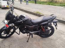 Hero-Honda Hunk 2011 Motorbike