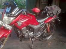 Hero-Honda Hunk 2011 Motorbike