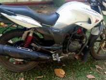 https://riyasewana.com/uploads/hero-honda-hunk-150-420130122923.jpg