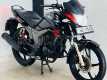 Hero-Honda HUNK 150 2011 Motorbike