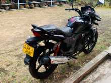 https://riyasewana.com/uploads/hero-honda-hunk-1510300013754.jpg