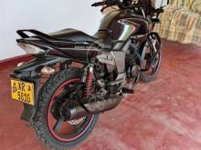 https://riyasewana.com/uploads/hero-honda-hunk-151138321328138.jpg