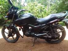 Hero-Honda Hunk 2016 Motorbike