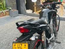 https://riyasewana.com/uploads/hero-honda-hunk-191083813083.jpg