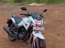 Hero-Honda Hunk 2011 Motorbike