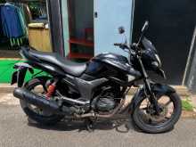 Hero-Honda Hunk 2012 Motorbike