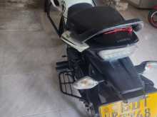 Hero-Honda Hunk 2016 Motorbike