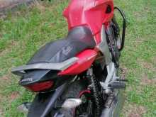 https://riyasewana.com/uploads/hero-honda-hunk-21906004343.jpg