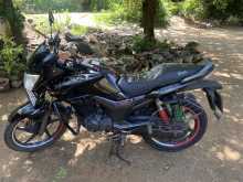 Hero-Honda Hunk 2014 Motorbike