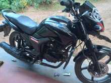 Hero-Honda Hunk 2011 Motorbike