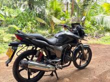 https://riyasewana.com/uploads/hero-honda-hunk-241145146431.jpg