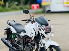 Hero-Honda Hunk 2011 Motorbike