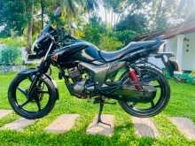Hero-Honda Hunk 2011 Motorbike
