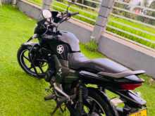 https://riyasewana.com/uploads/hero-honda-hunk-2819112613362.jpg
