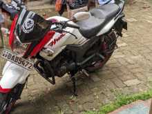 Hero-Honda Hunk 2013 Motorbike