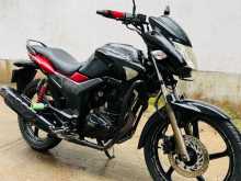Hero-Honda Hunk 2010 Motorbike