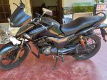 Hero-Honda Hunk 2011 Motorbike