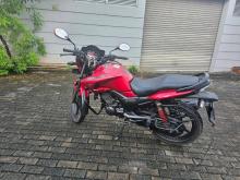 Hero-Honda Hunk 2016 Motorbike
