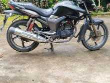 https://riyasewana.com/uploads/hero-honda-hunk-8709404433.jpg