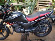Hero-Honda Hunk 2016 Motorbike