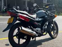 https://riyasewana.com/uploads/hero-honda-karizma-1015233013073.jpg