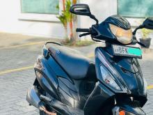https://riyasewana.com/uploads/hero-honda-maestro-edge-17134056416.jpg