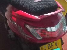 https://riyasewana.com/uploads/hero-honda-maestro-edge-17140366025.jpg