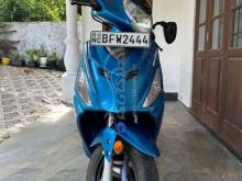 Hero Maestro Edge 2017 Motorbike