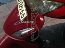 Hero Pleasure 2015 Motorbike