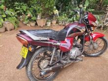 https://riyasewana.com/uploads/hero-honda-passion-plue-24153908495220.jpg