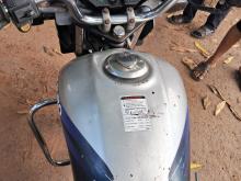https://riyasewana.com/uploads/hero-honda-passion-plus-210402119206.jpg