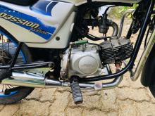 https://riyasewana.com/uploads/hero-honda-passion-plus-81842476735.jpg