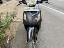 Hero-Honda Pleasure 2012 Motorbike