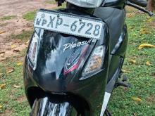 Hero Pleasure 2012 Motorbike