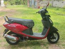 https://riyasewana.com/uploads/hero-honda-please-1110009448318.jpg