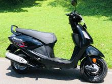 Hero-Honda Pleasure 2012 Motorbike