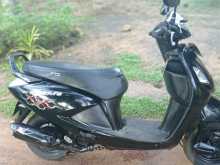 Hero Pleasure 2011 Motorbike