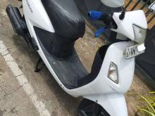 https://riyasewana.com/uploads/hero-honda-pleasure-111441096966.jpg