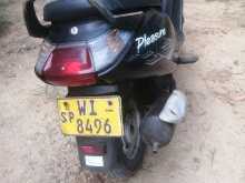 https://riyasewana.com/uploads/hero-honda-pleasure-11304264433.jpg