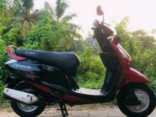 Hero Pleasure 2012 Motorbike