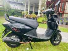 https://riyasewana.com/uploads/hero-honda-pleasure-121181513414.jpg