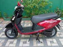 Hero Pleasure 2011 Motorbike